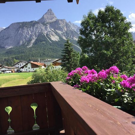 에르발트 Haus Karl'S Ruh B&B 외부 사진