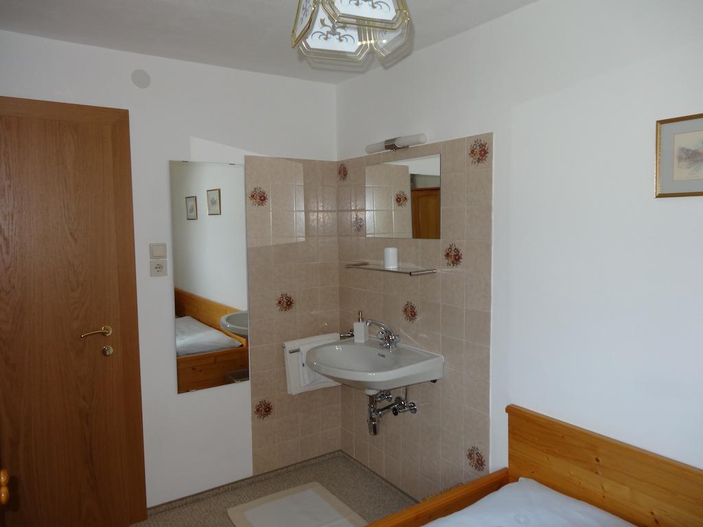 에르발트 Haus Karl'S Ruh B&B 객실 사진
