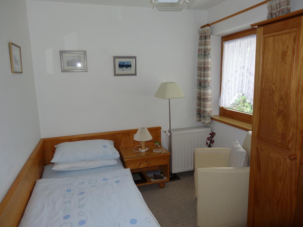 에르발트 Haus Karl'S Ruh B&B 객실 사진
