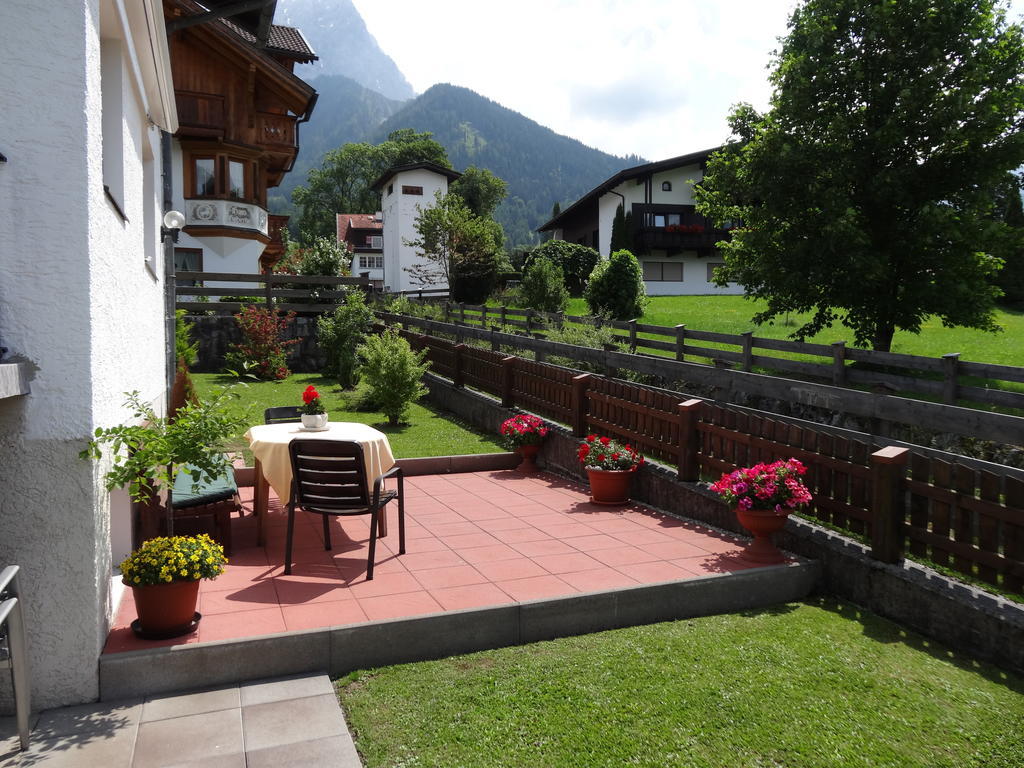 에르발트 Haus Karl'S Ruh B&B 외부 사진